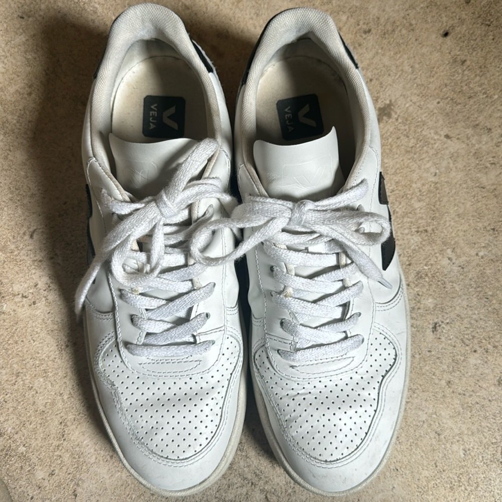 Veja shoes